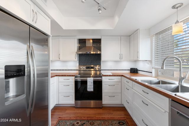 7000 N VIA CAMELLO DEL SUR -- 34, Scottsdale, AZ 85258