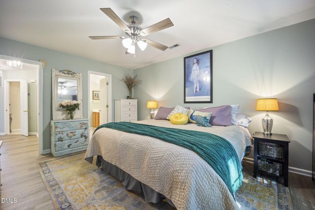 111 Breakers Place, Cary, NC 27511