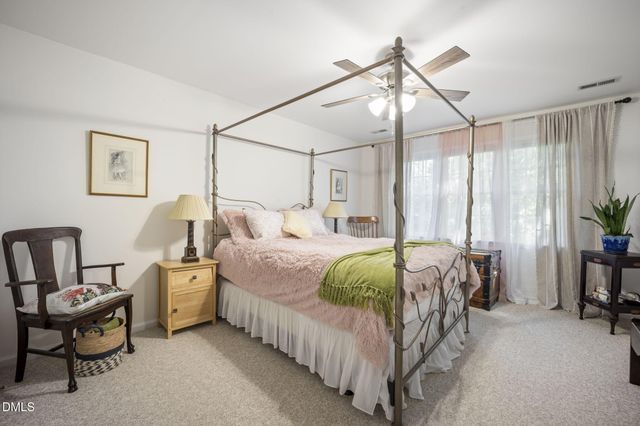 111 Breakers Place, Cary, NC 27511