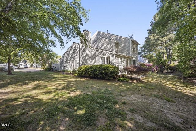 111 Breakers Place, Cary, NC 27511