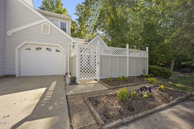 111 Breakers Place, Cary, NC 27511