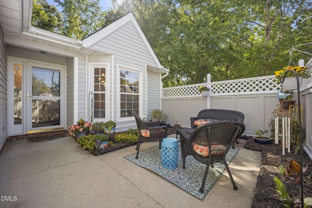 111 Breakers Place, Cary, NC 27511