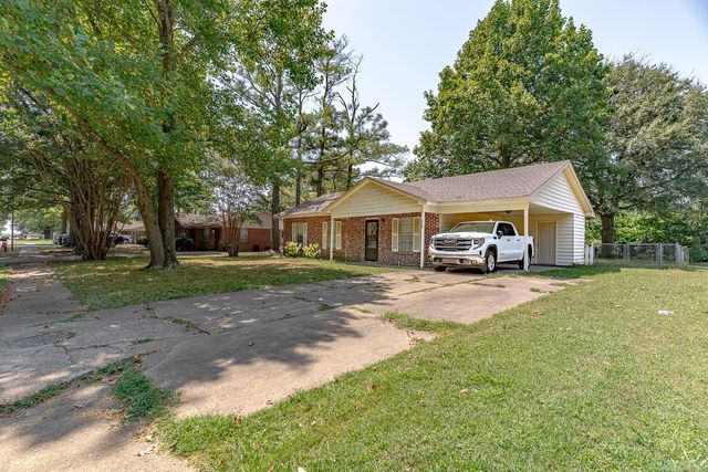 110 Carriage Drive, Osceola, AR 72370
