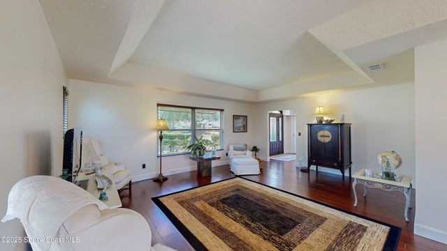 820 Kerry Downs Circle, Melbourne, FL 32940