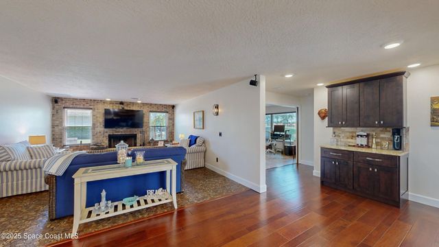 820 Kerry Downs Circle, Melbourne, FL 32940