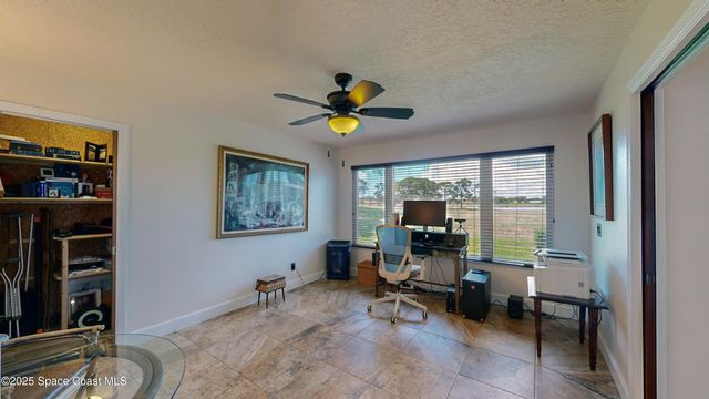 820 Kerry Downs Circle, Melbourne, FL 32940