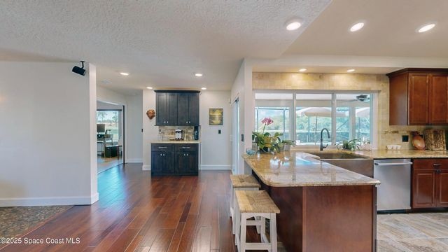 820 Kerry Downs Circle, Melbourne, FL 32940