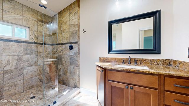 820 Kerry Downs Circle, Melbourne, FL 32940