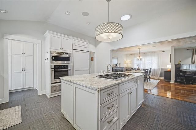4400 Chandler LN, Virginia Beach, VA 23455