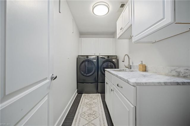 4400 Chandler LN, Virginia Beach, VA 23455