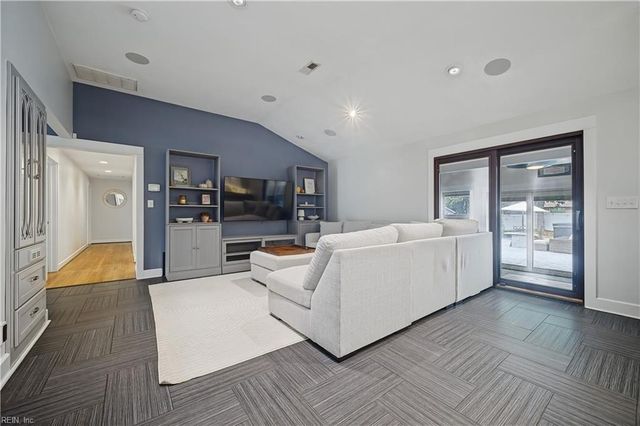 4400 Chandler LN, Virginia Beach, VA 23455