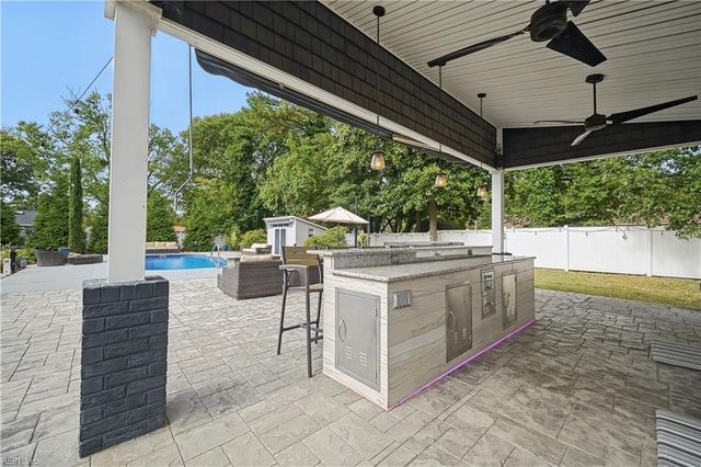 4400 Chandler LN, Virginia Beach, VA 23455