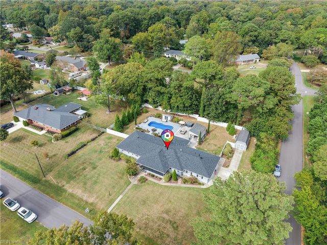 4400 Chandler LN, Virginia Beach, VA 23455