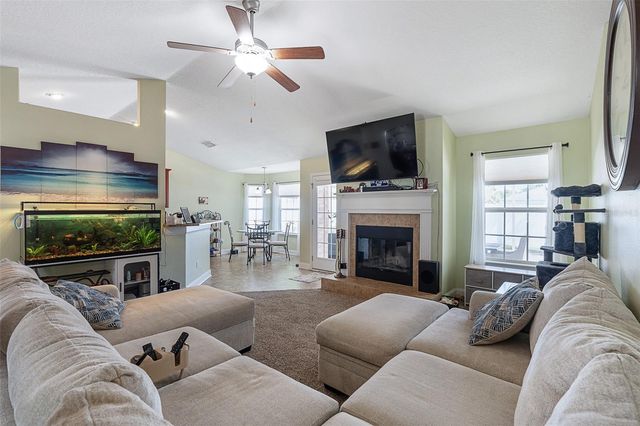 19 FREEMONT TURN, Palm Coast, FL 32137