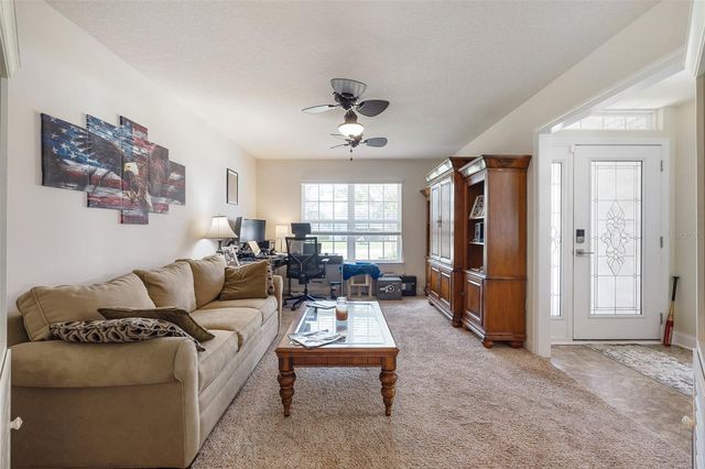 19 FREEMONT TURN, Palm Coast, FL 32137