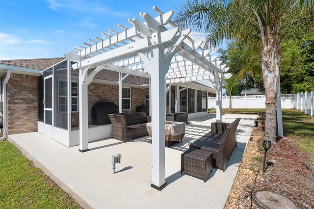 19 FREEMONT TURN, Palm Coast, FL 32137