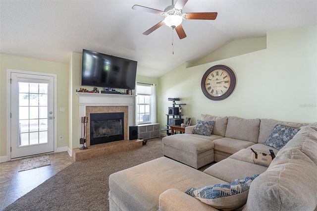 19 FREEMONT TURN, Palm Coast, FL 32137