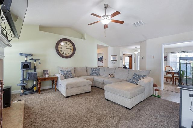 19 FREEMONT TURN, Palm Coast, FL 32137