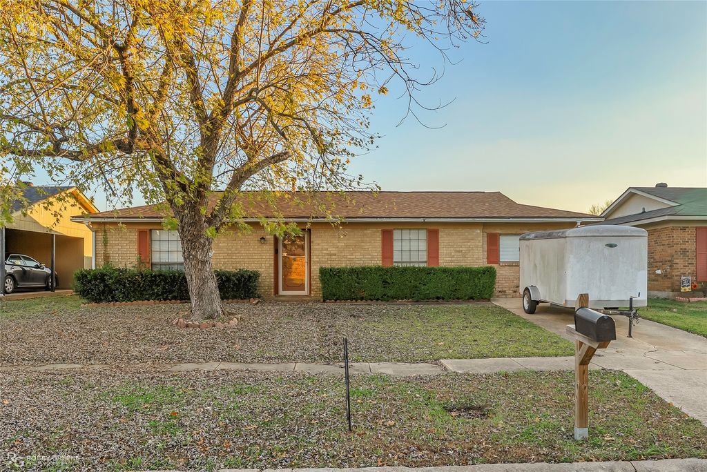 2214 Kirby Smith Drive, Bossier City, LA 71112