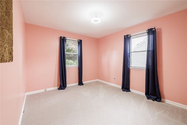 325 Cravenwood Avenue, Greece, NY 14616