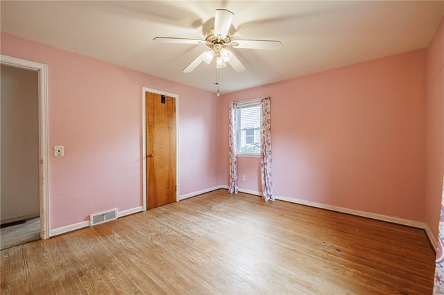 325 Cravenwood Avenue, Greece, NY 14616
