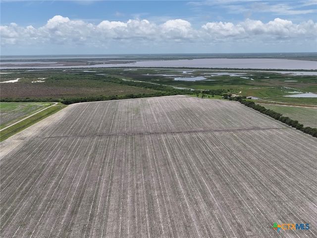 57 Tillery, Port Lavaca, TX 77979