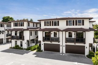 7498 SW 100th Street 8, Pinecrest, FL 33156