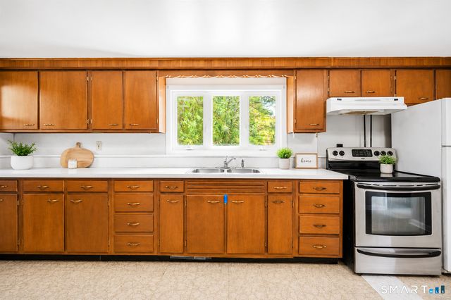 677 Woodtick Road, Wolcott, CT 06716