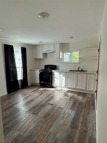 7019 Bonham Street, Houston, TX 77020