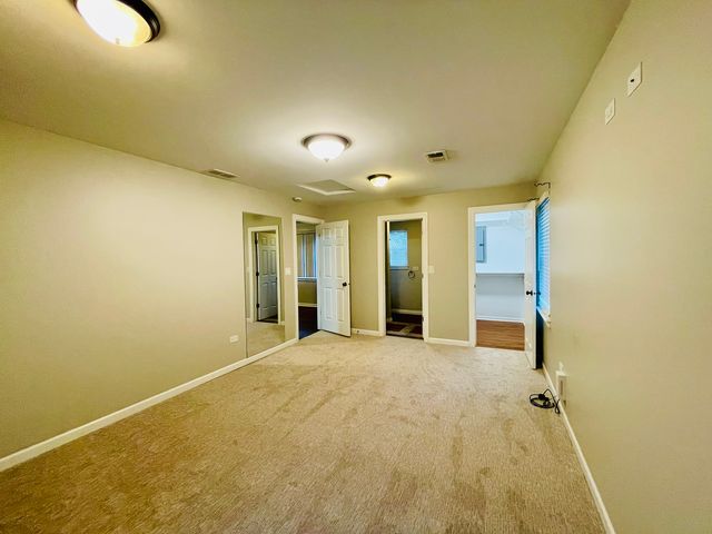 245 Healy Avenue, Romeoville, IL 60446