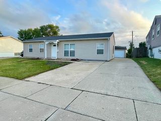 245 Healy Avenue, Romeoville, IL 60446