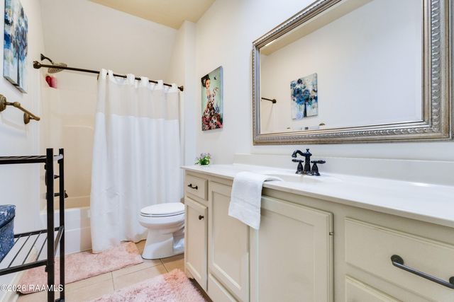 100 Derby Lane, Lafayette, LA 70508