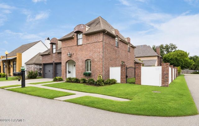 100 Derby Lane, Lafayette, LA 70508