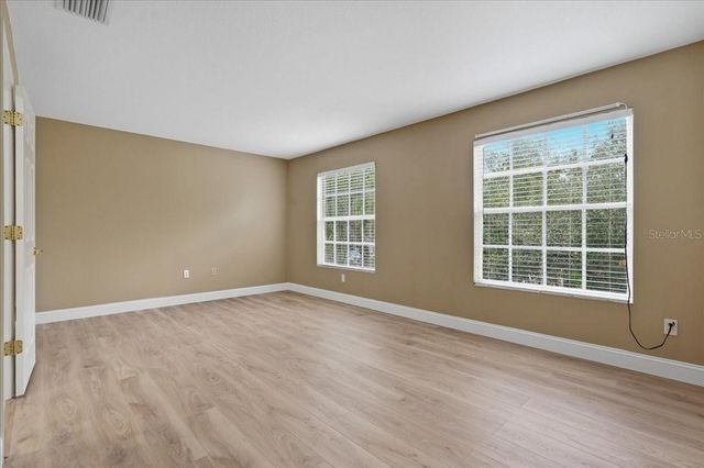 19149 DOVE CREEK DRIVE, Tampa, FL 33647