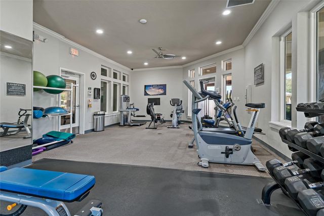 19149 DOVE CREEK DRIVE, Tampa, FL 33647