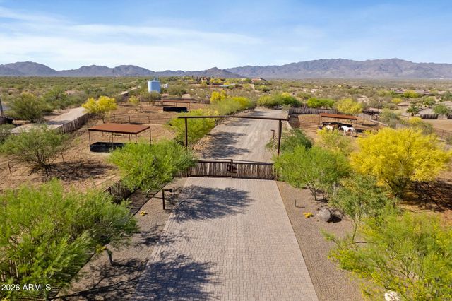 21620 W Buckwheat Lane, Congress, AZ 85332