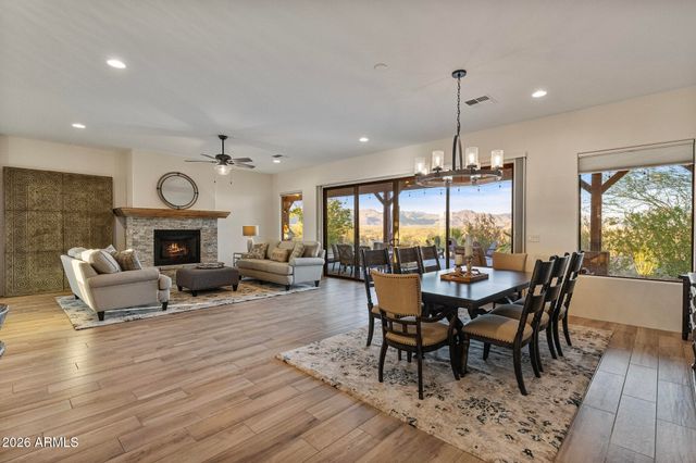 21620 W Buckwheat Lane, Congress, AZ 85332