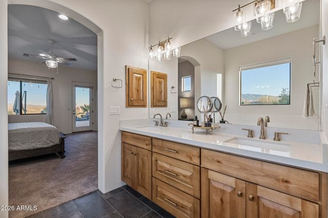 21620 W Buckwheat Lane, Congress, AZ 85332