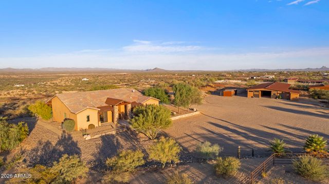 21620 W Buckwheat Lane, Congress, AZ 85332