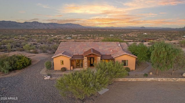 21620 W Buckwheat Lane, Congress, AZ 85332