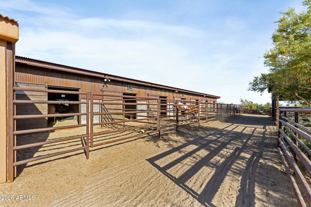 21620 W Buckwheat Lane, Congress, AZ 85332