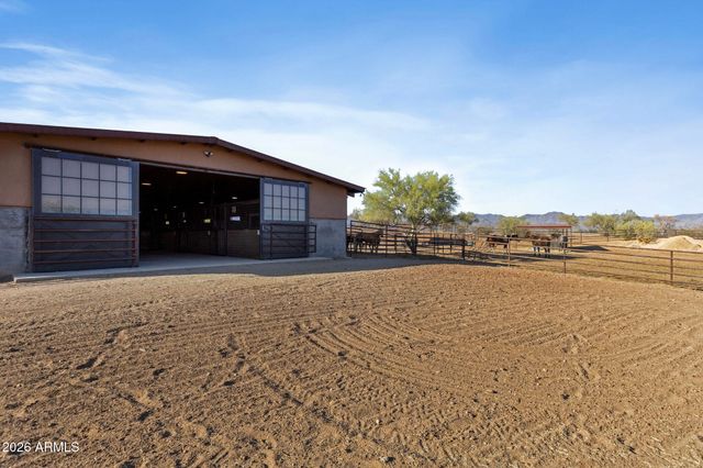 21620 W Buckwheat Lane, Congress, AZ 85332