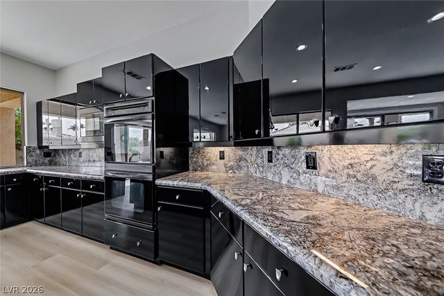 96 Sully Creek Court, Las Vegas, NV 89148