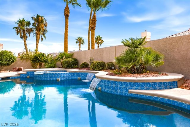 96 Sully Creek Court, Las Vegas, NV 89148