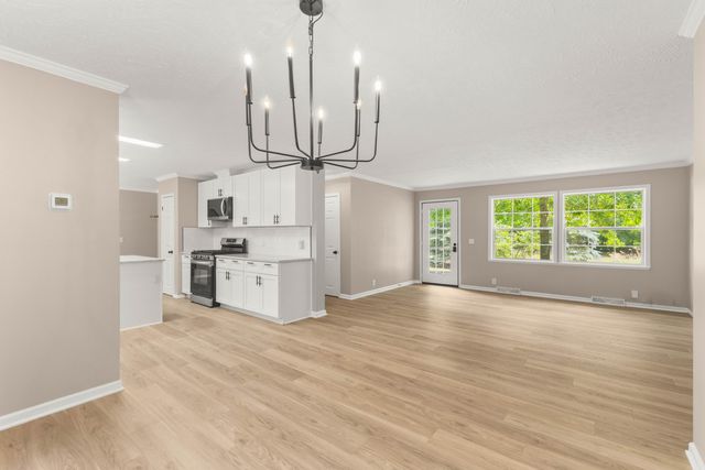 13726 Jennifer Road, Grand Haven, MI 49417