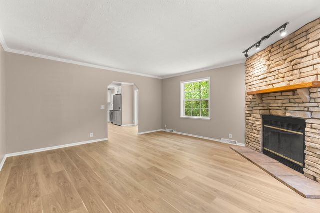13726 Jennifer Road, Grand Haven, MI 49417