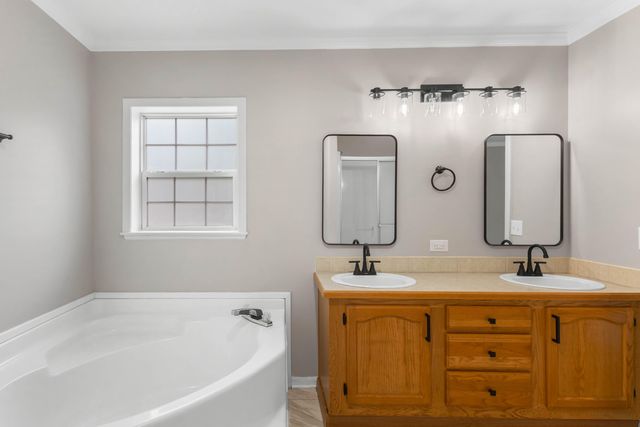 13726 Jennifer Road, Grand Haven, MI 49417