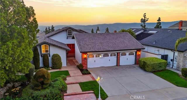 858 S BLUEBIRD CIRCLE, Anaheim Hills, CA 92807