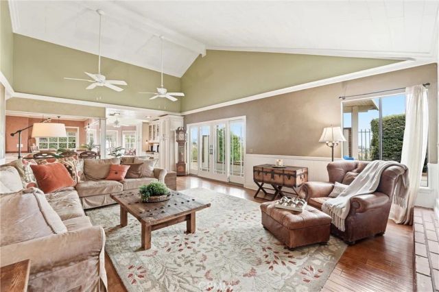 858 S BLUEBIRD CIRCLE, Anaheim Hills, CA 92807