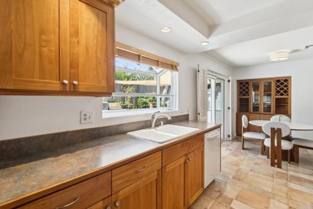 1092 Hidden Vale Drive, Vista, CA 92081